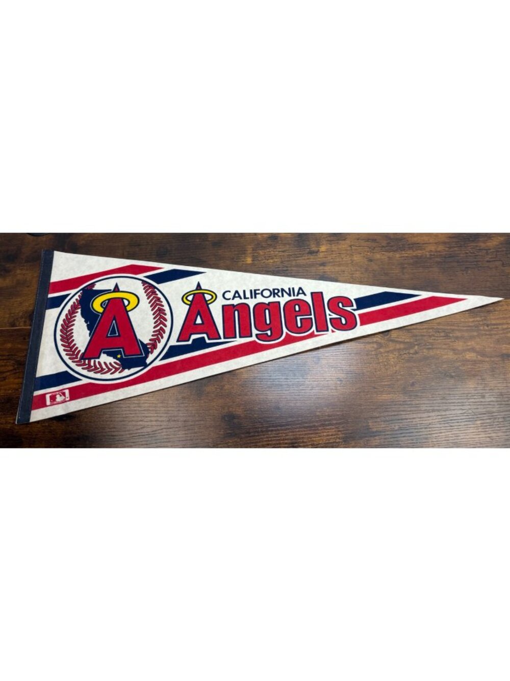 Vintage California Angels MLB Felt Pennant Baseball Memorabilia 30 inches